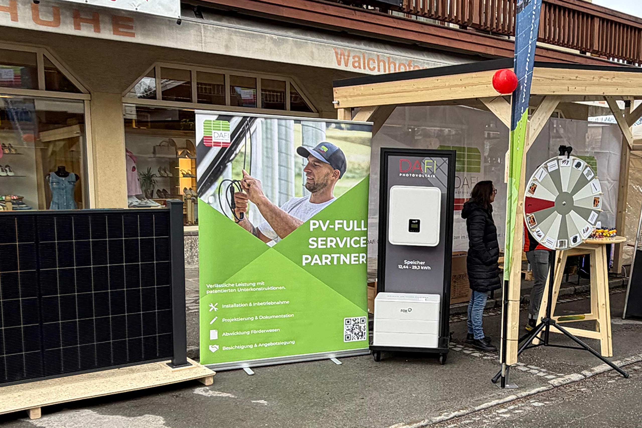 DAfi Stand am Gertraudimarkt mit Photovoltaik Beratung