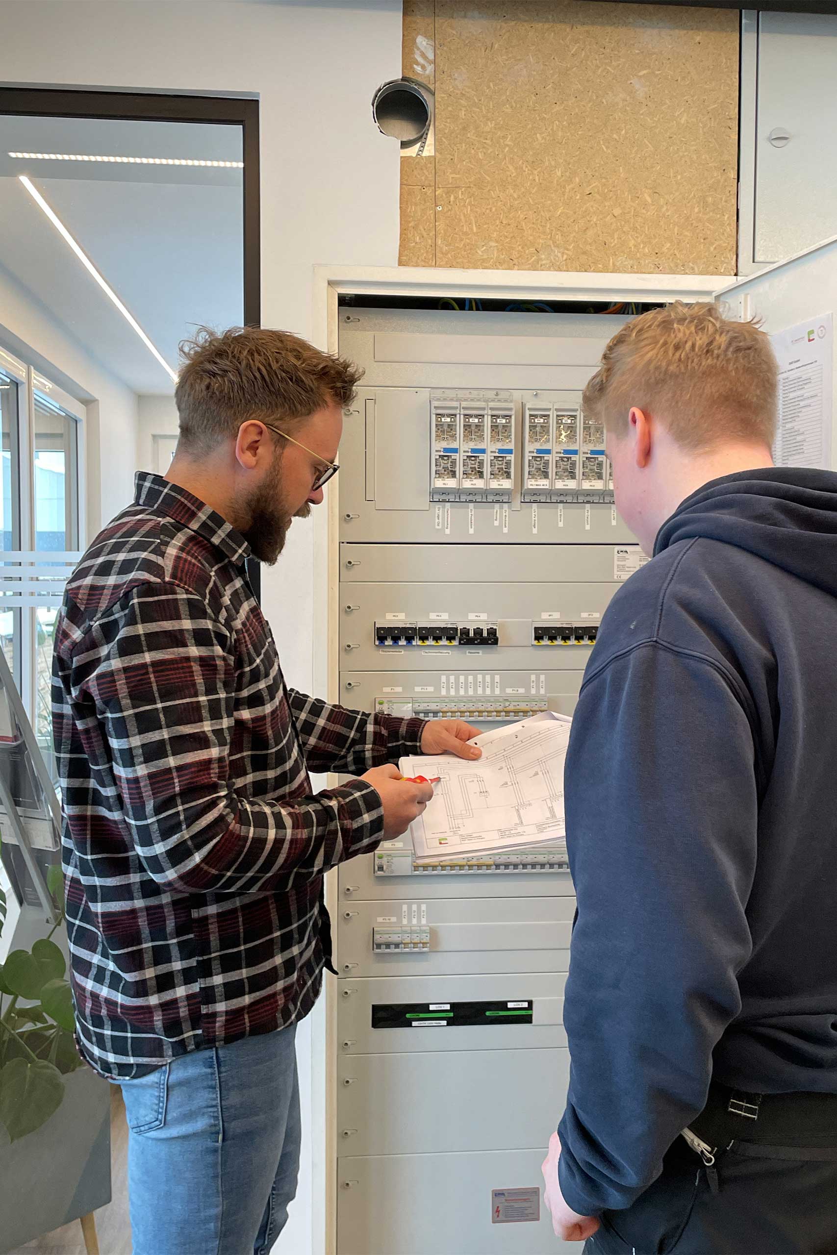 TV-Dreh bei DAFI bei der Lehrlingsausbildung