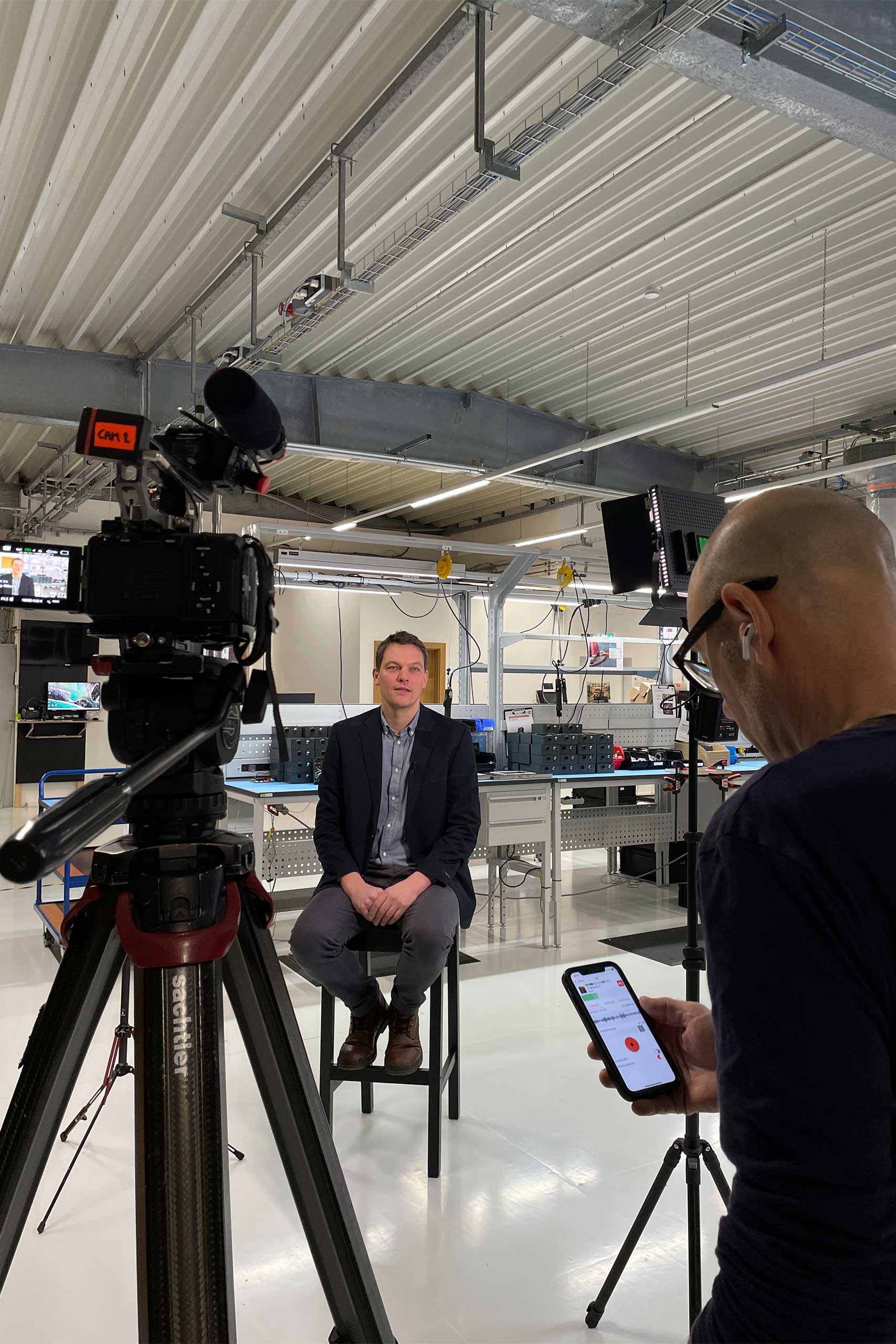 Interview mit Matthias Fischbacher beim TV-Beitrag über DAFI